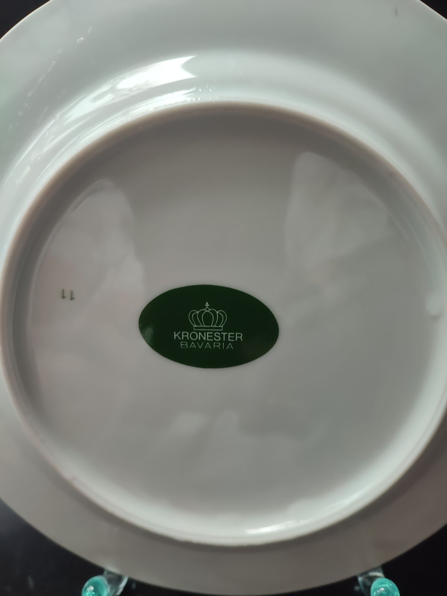 Śliczny stary talerz deserowy porcelana Kronester Bavaria