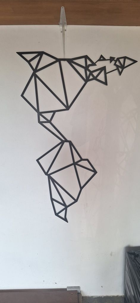 Molduras em ferro com suporte