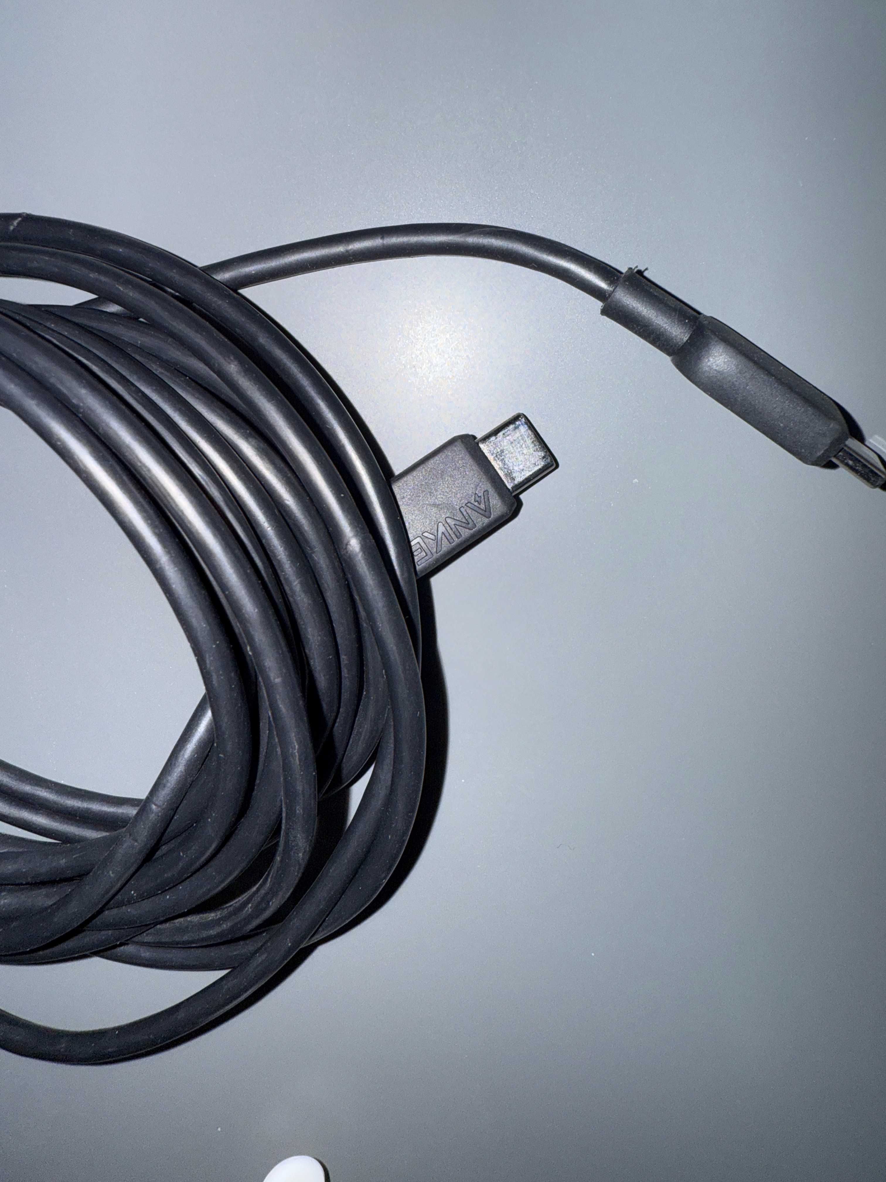 3 kable typu C anker