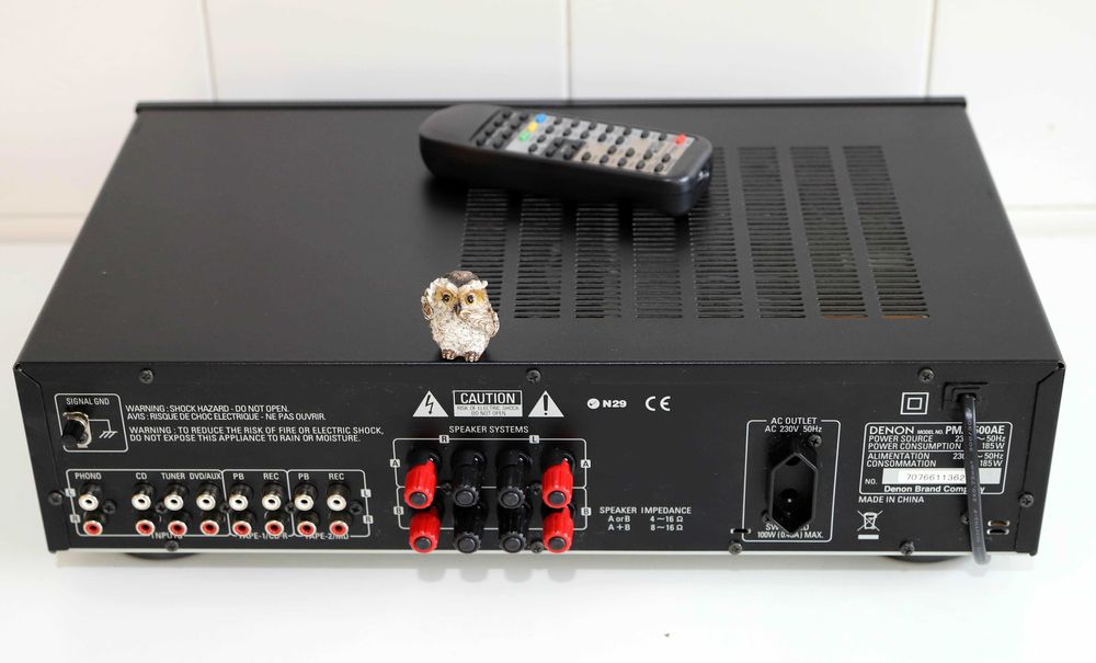 Denon PMA-500AE amplificador 45 watts