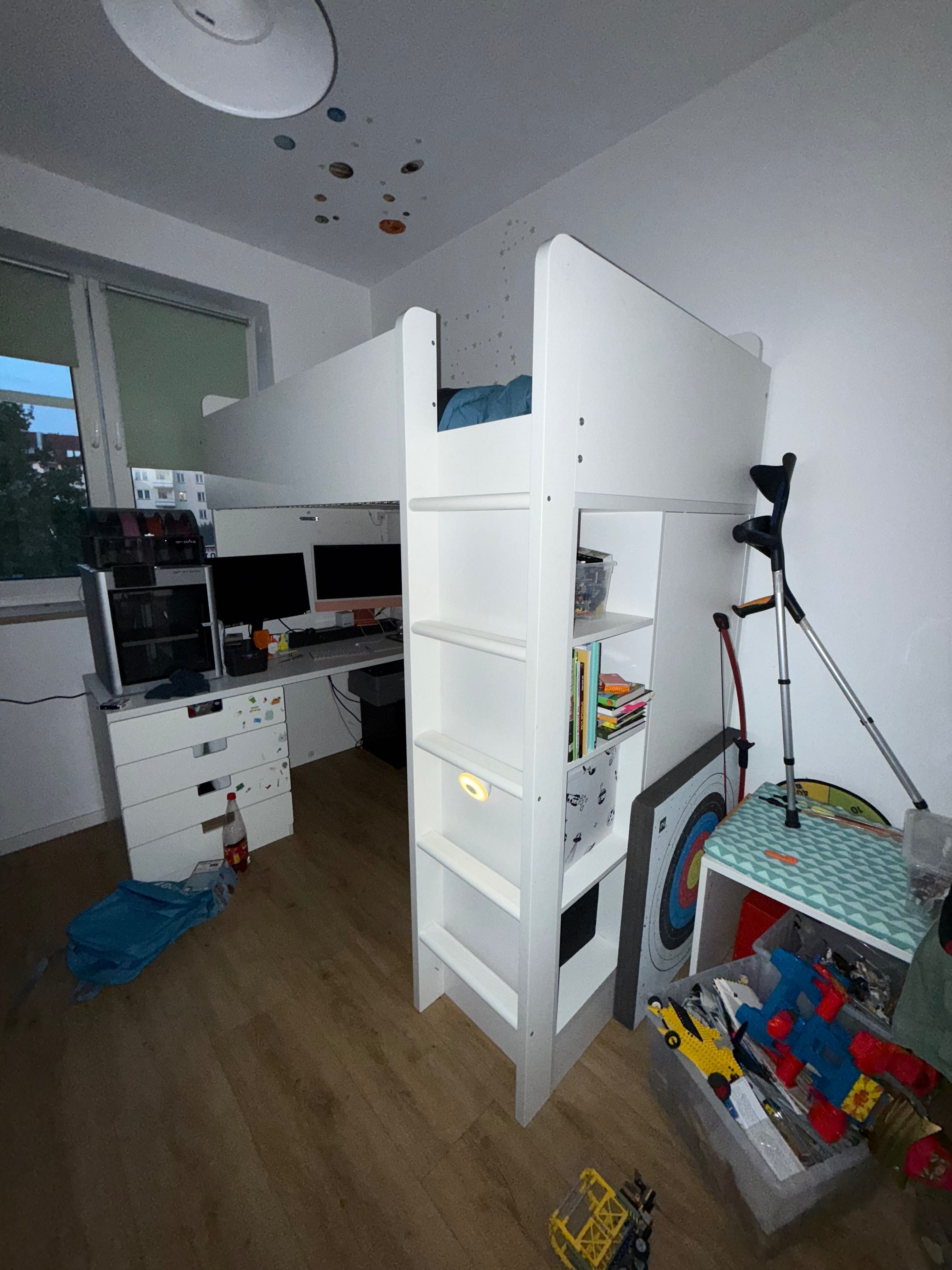 smastad  łózko IKEA dziecięce z antresolą na antresoli z ledami stuva