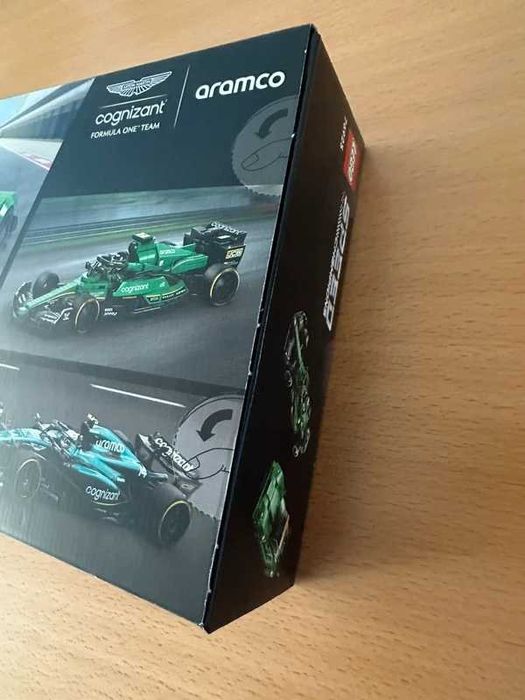 Lego Speed Champions Safety Car F1