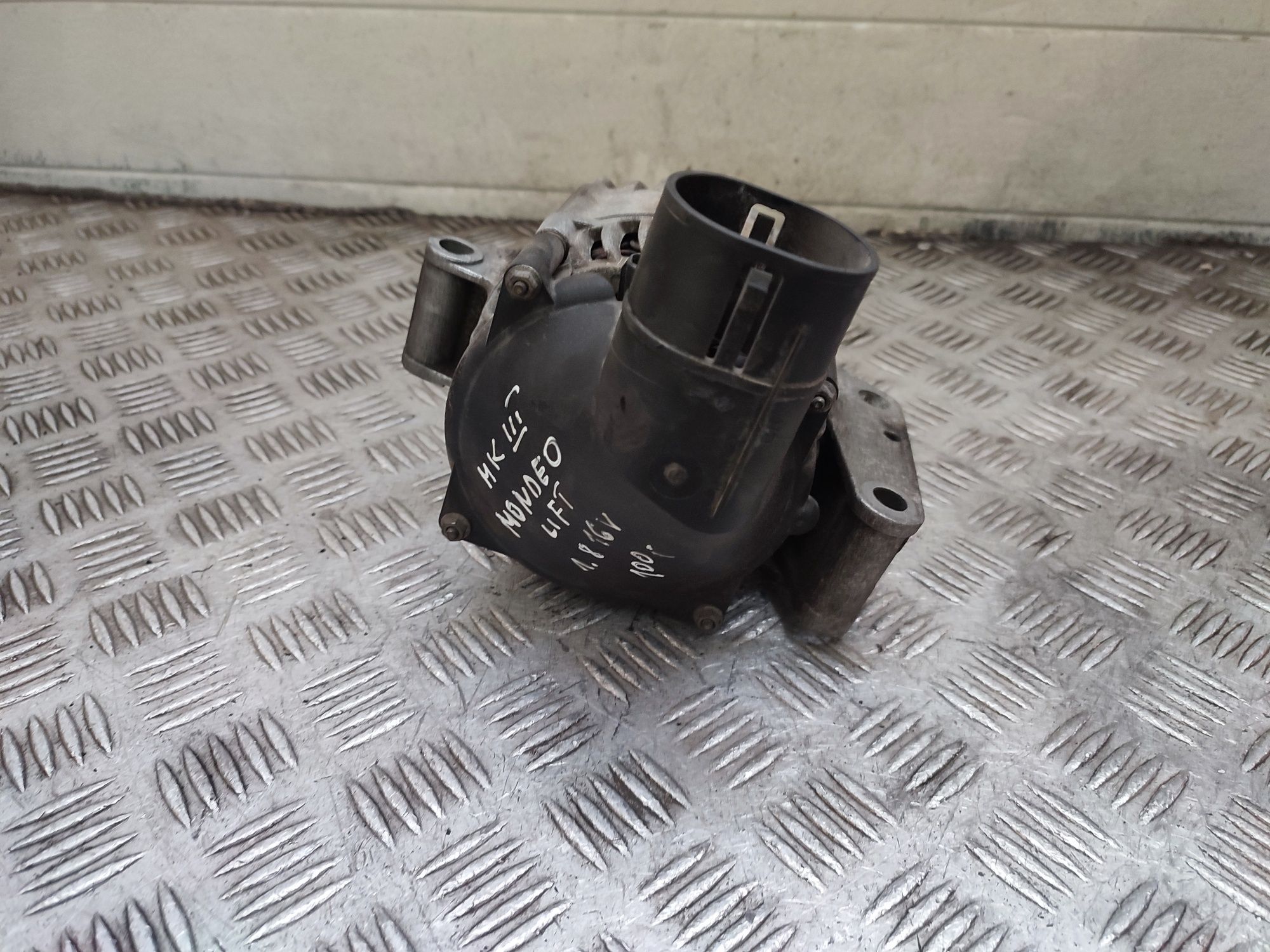 Ford Mondeo MK3 1.8 16v alternator