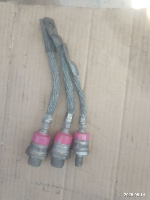 Диоди..д-151-160..д-161-250..