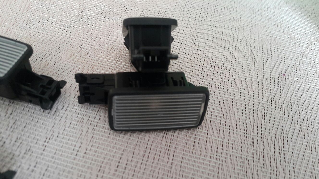Lampka oświetlenia XC 60