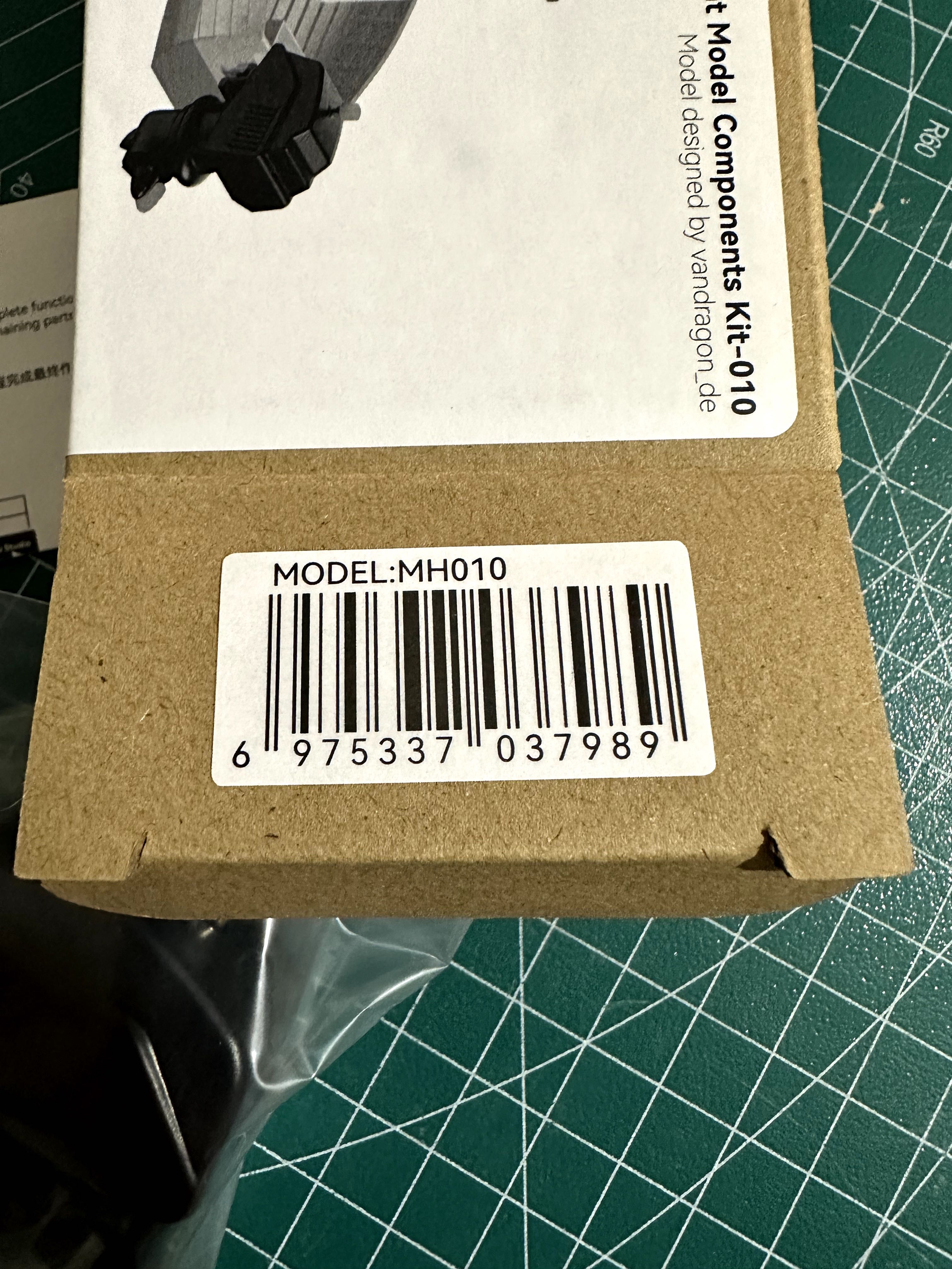Модель човна Bambu Lab Boat Model Components Kit-010