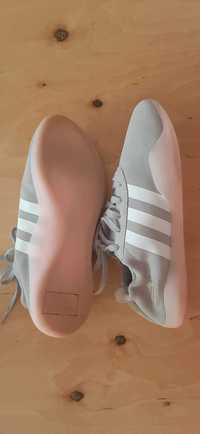 Buty Adidas Taekwondo rozmiar 38