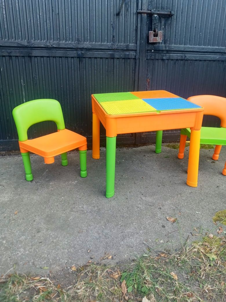 Stoliczek i 2.krzesełka