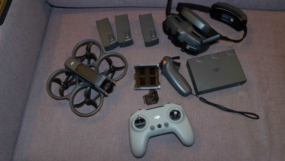 DJI Avata 2 Fly More Combo (3 bat) + Remote Controller 3 + Filtry ND