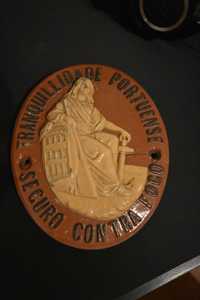 Placa seguros em terracota - Tranquilidade Portuense