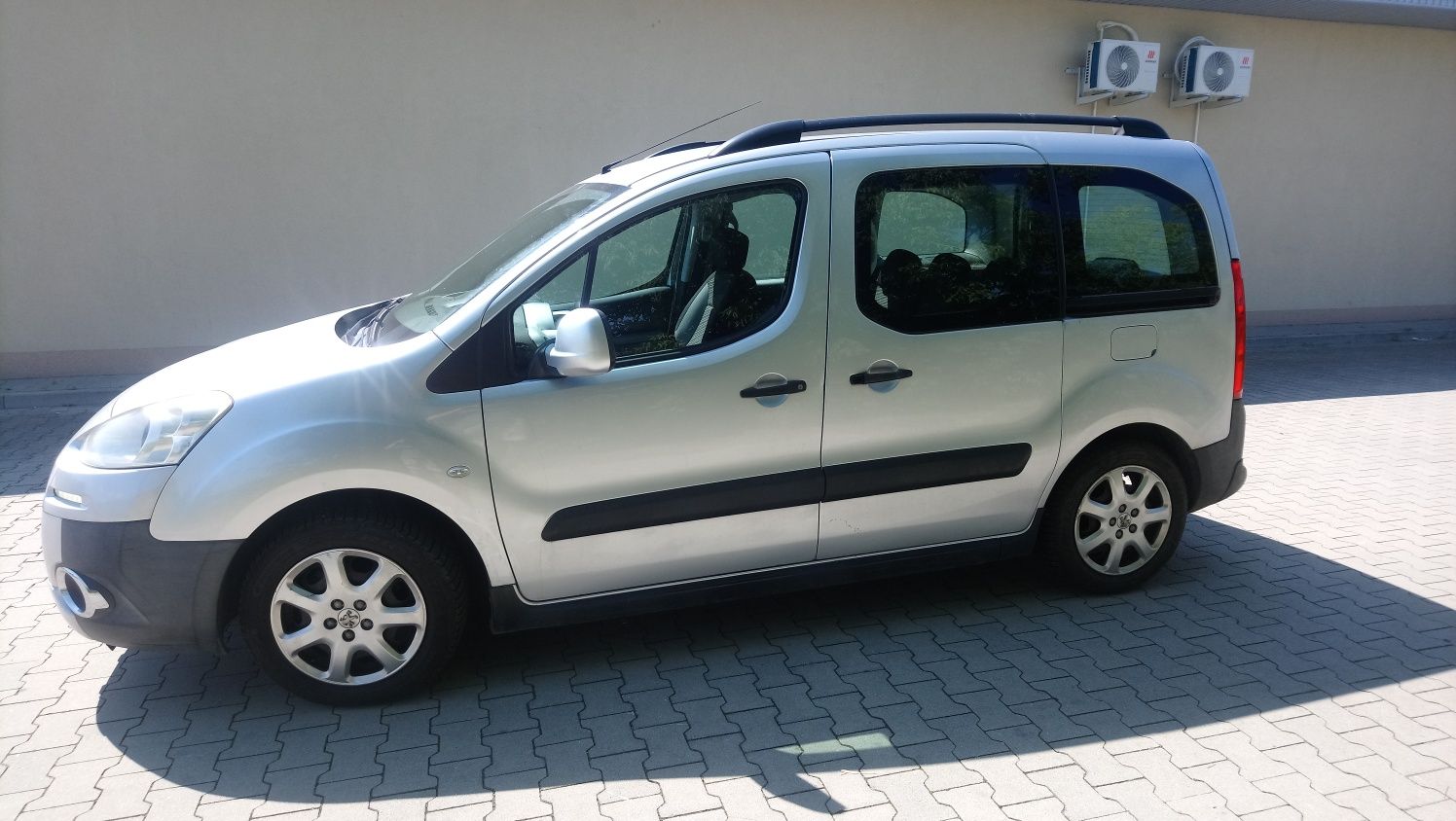 Sprzedam peugeot partner tepee