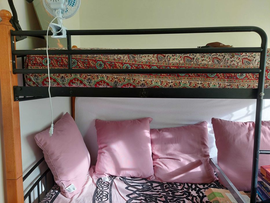 Beliche ferro e madeira