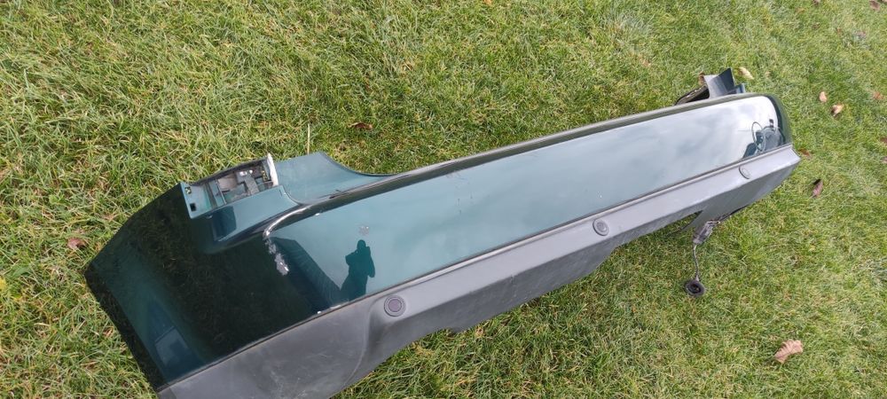 Zderzak tył tylny Ford C-Max mk1 czujniki pdc zielony kod lakieru T4