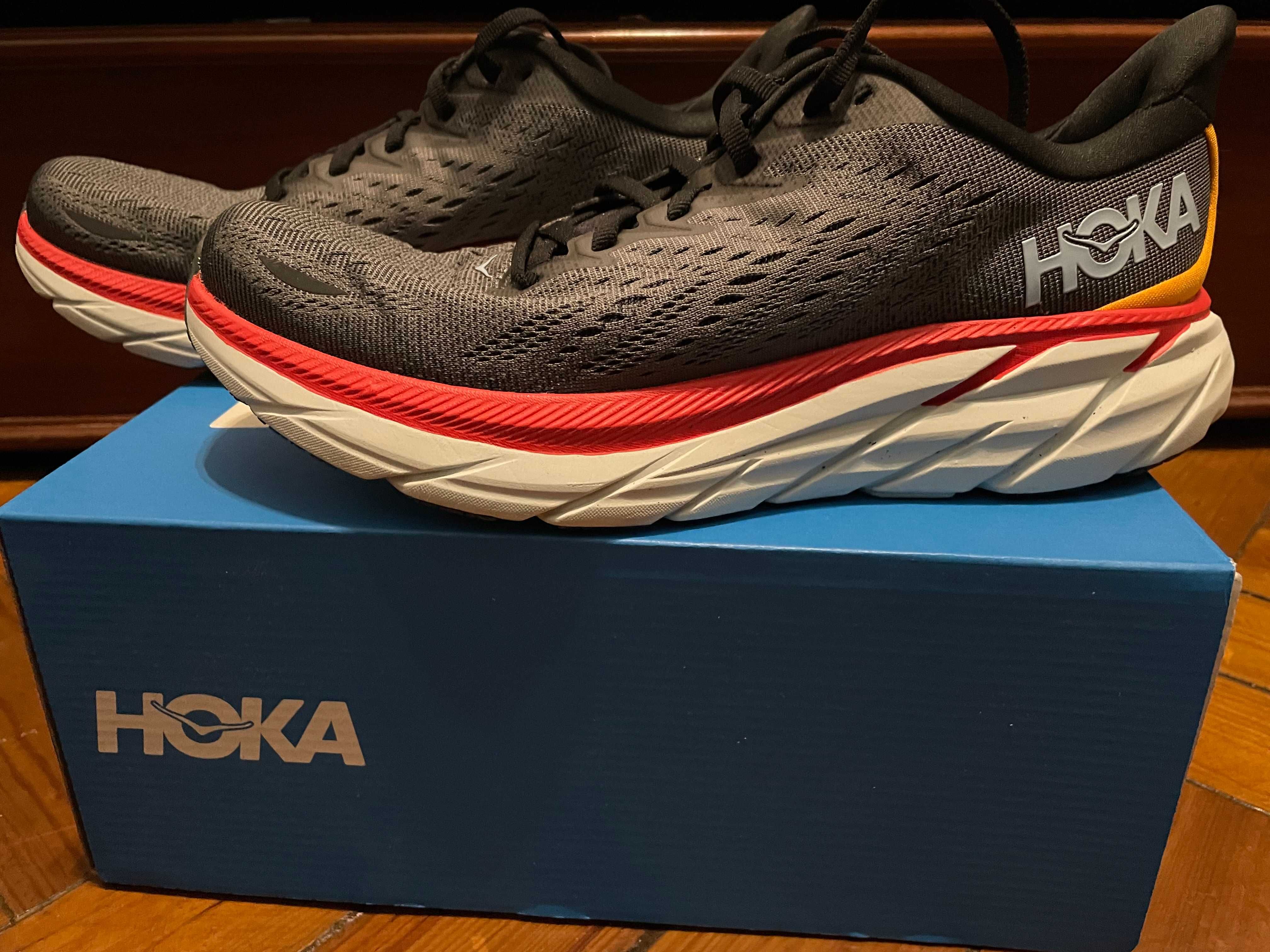 Hoka One M Clifton 8 - tenis de corrida de longas distancias