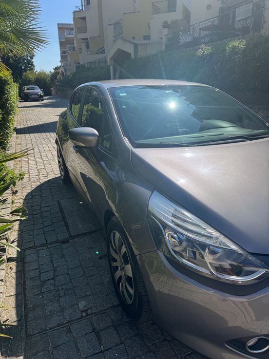 Renault clio 1.5dci 2013 poucos kms
