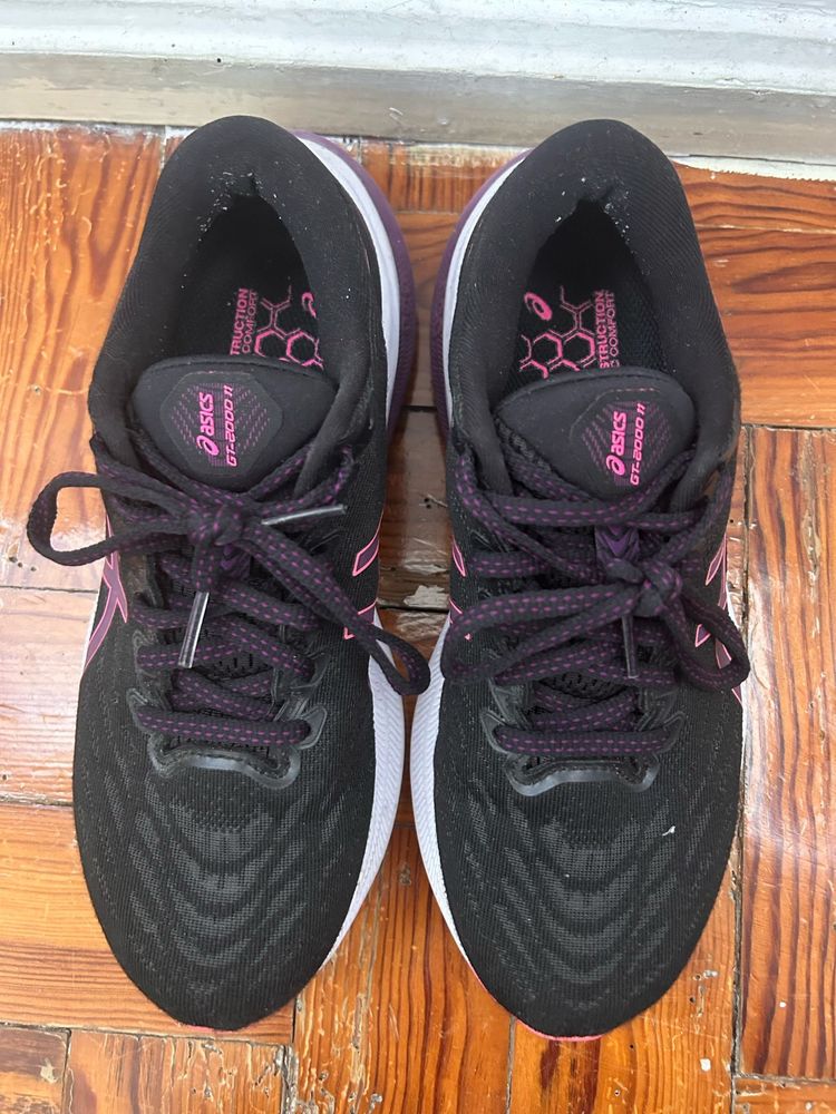 Asics GT2000 Mulher
