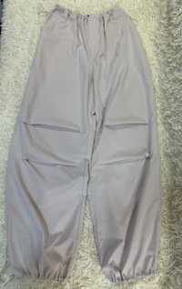 Жіночі брюки карго