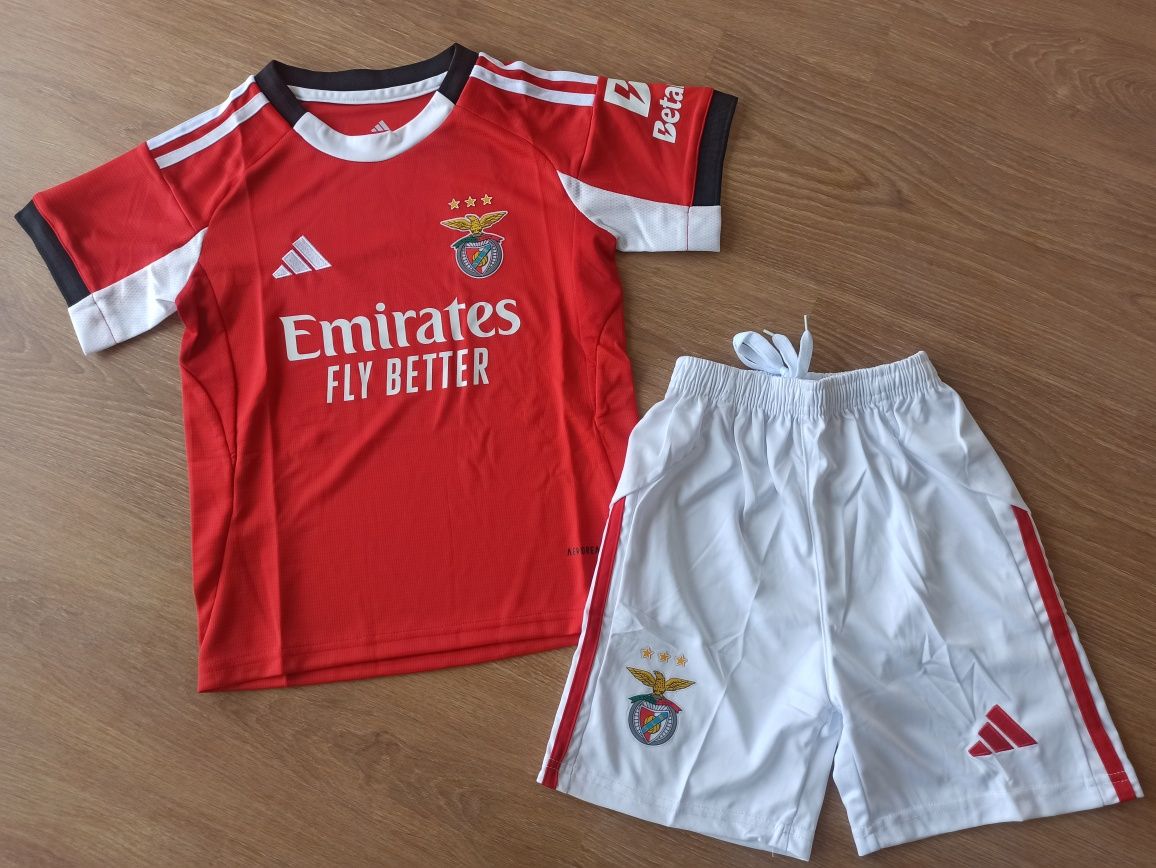 Conjunto Criança Benfica