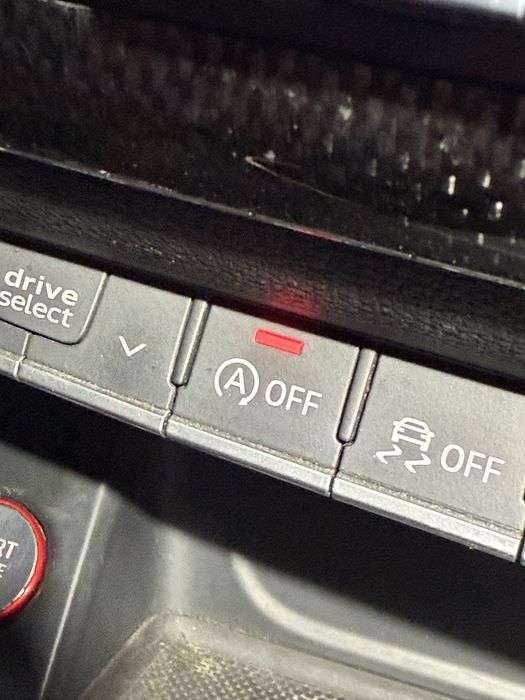 Кнопка выключения Start/Stop Audi A4/S4/RS4 B9