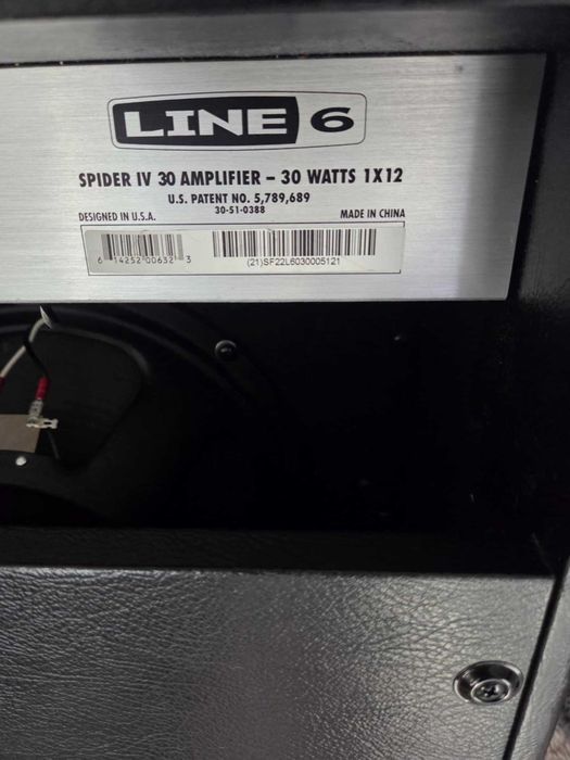 Combo gitarowe Line  6 Spider IV 30 W, FBV2 Przełacznik nożny.