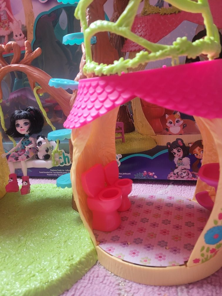 Domek pandy leśny enchantimals pudełko