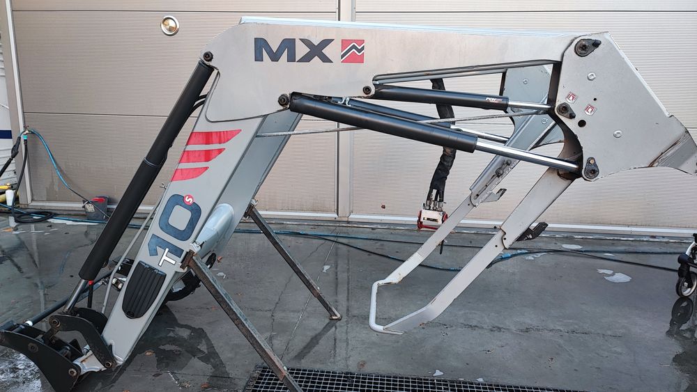 Ładowacz czołowy Mailleux MX T 10 sprowadzony