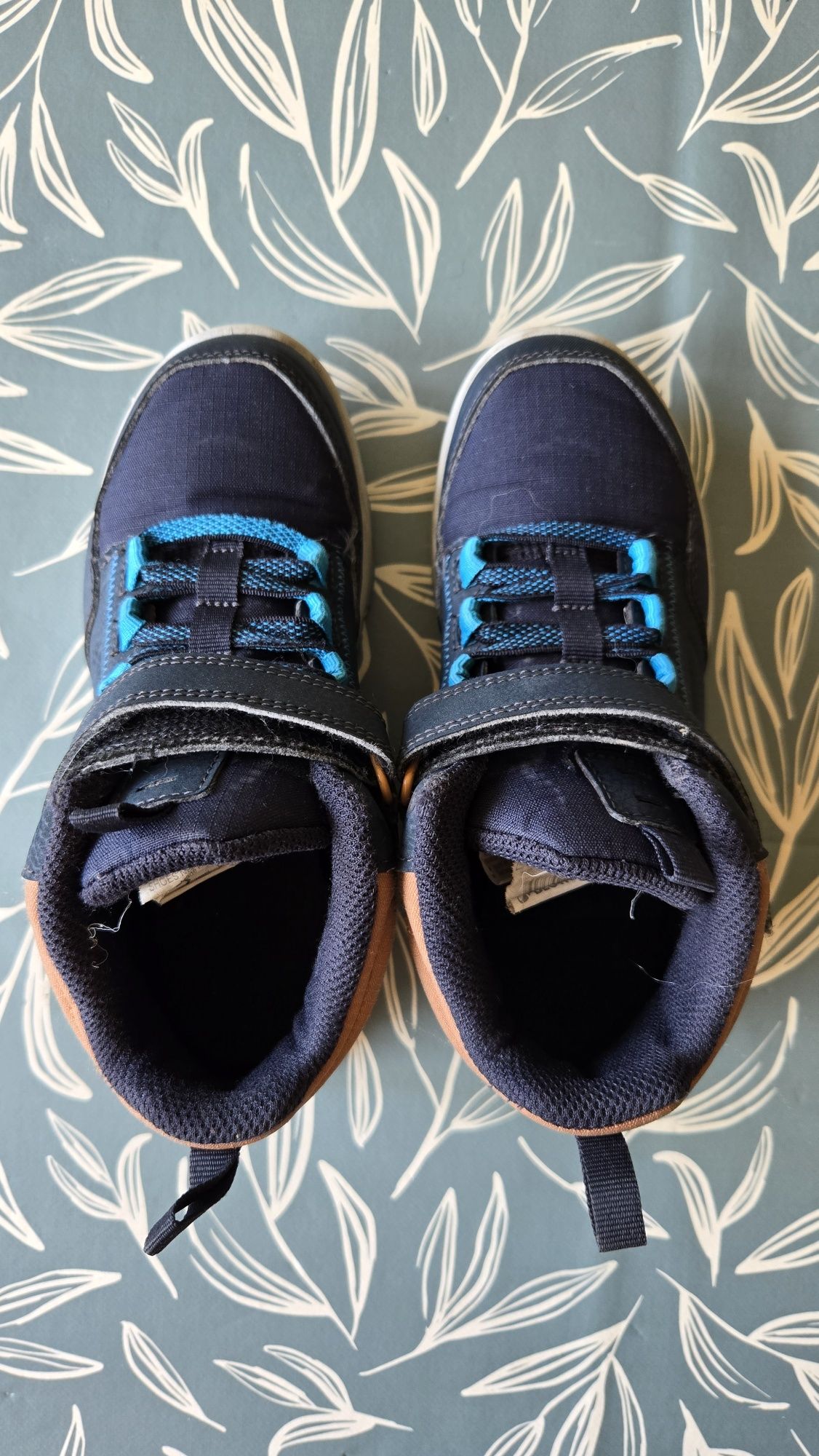 Buty turystyczne Quechua r.32