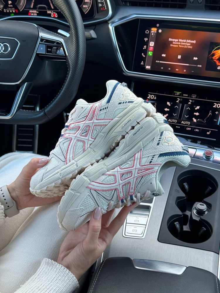 Жіночі кросівки ASICS Gel - Kahana 8 New Beige Pink