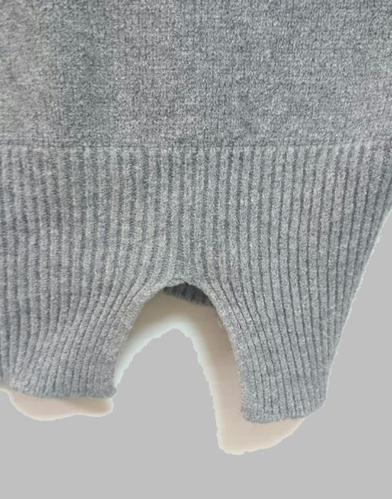 Włoski sweter z bufiastym rękawem
