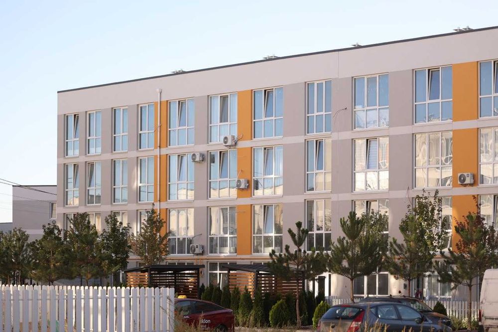 Велика квартира 55 м² із вітальнею та кухнею-їдальнею ЖК Sanville Park