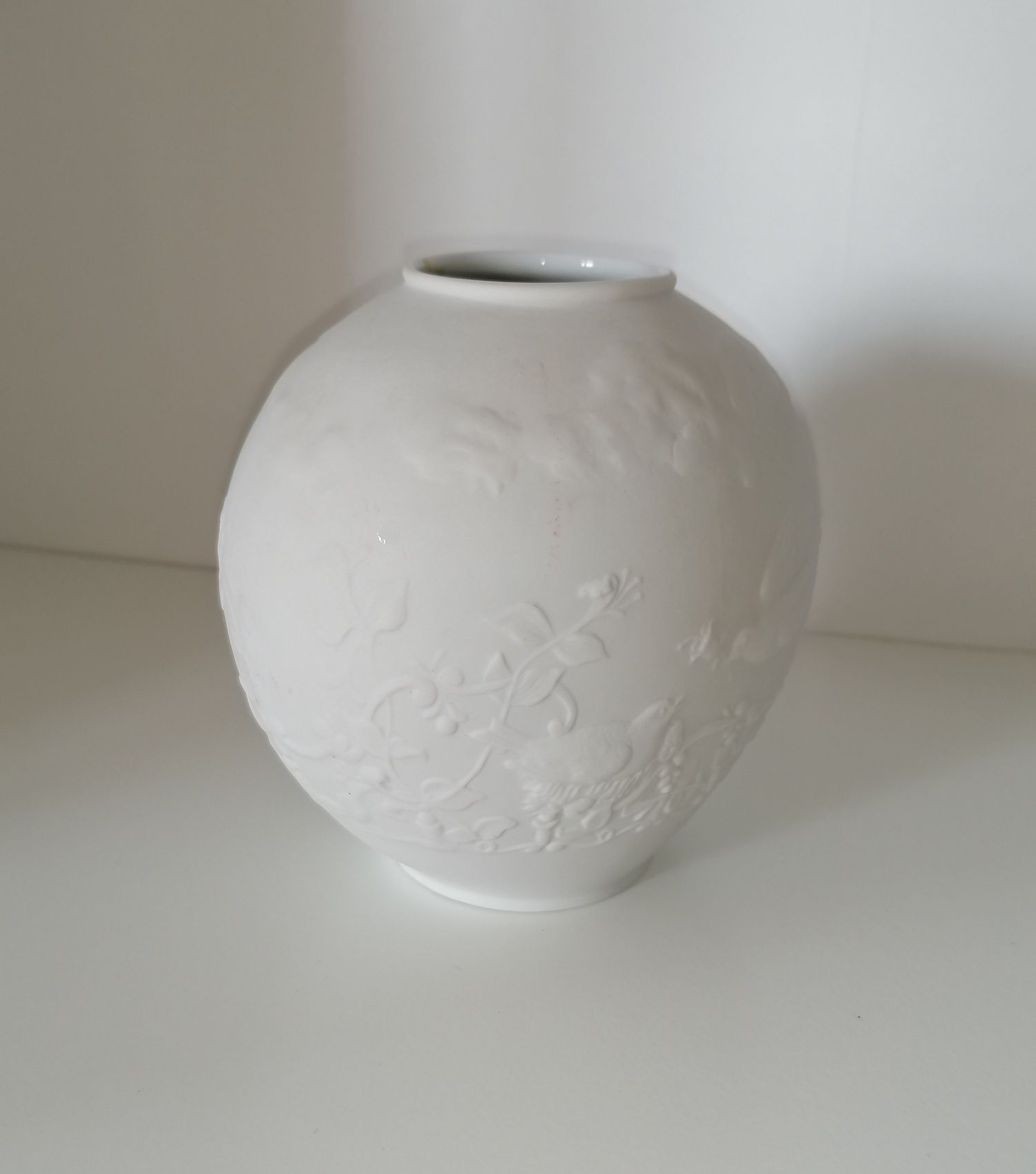 Wazon porcelanowy Hutschenruter biskwit