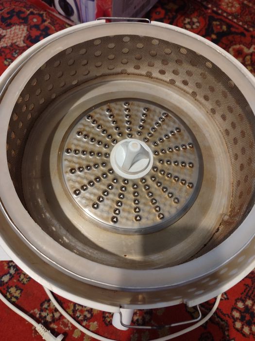 Соковыжималка на 60л