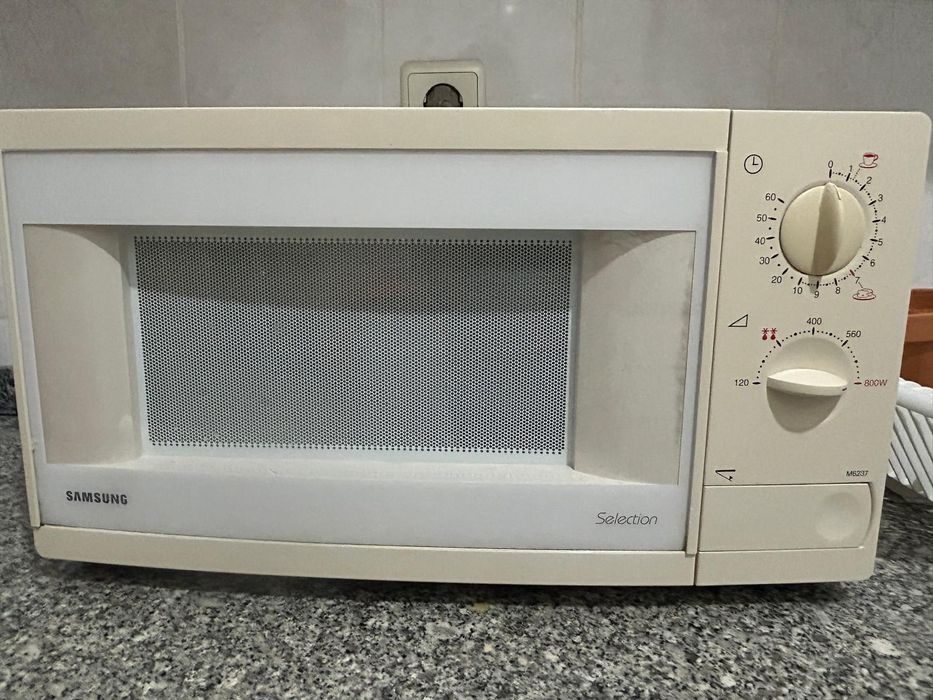 Microondas Samsung em bom estado
