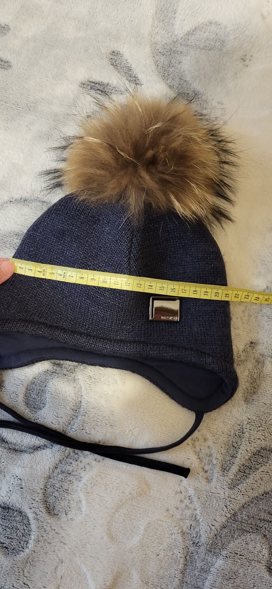 Шапочка шапка з натуральним помпоном розмір 48 на один рік