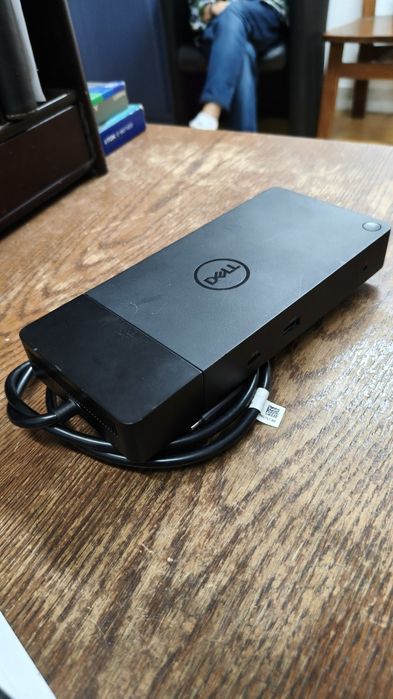 Dell Dock Station WD19