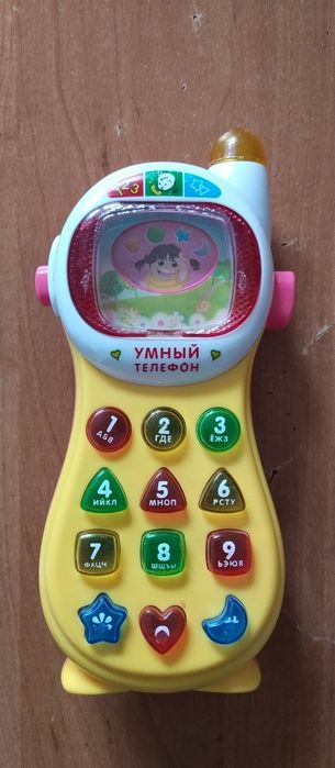 Розумний дитячий граючий телефон