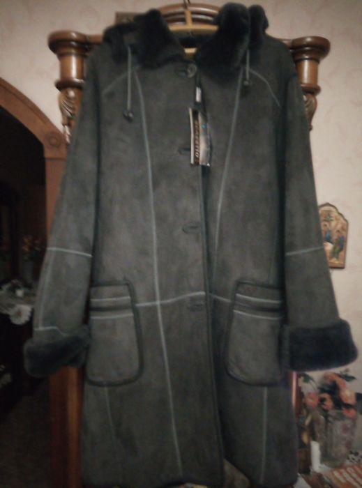Дубленка женская, новая