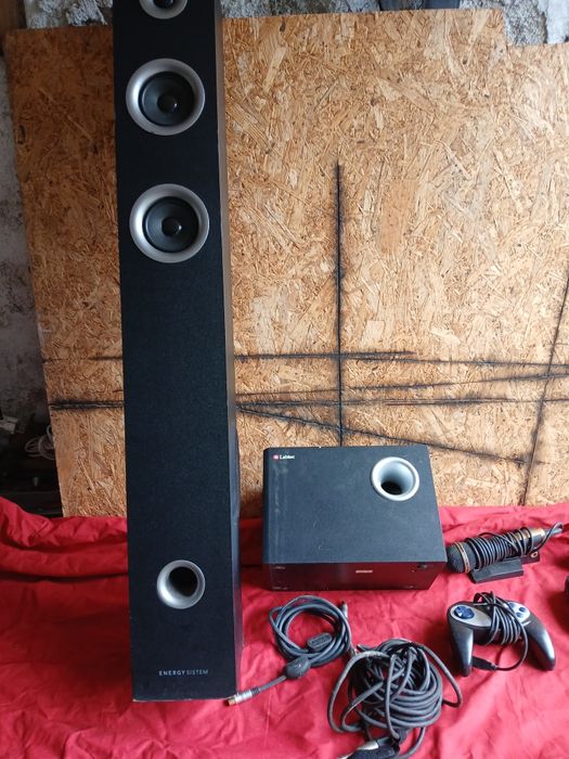 vendo um conjunto de artigos de som