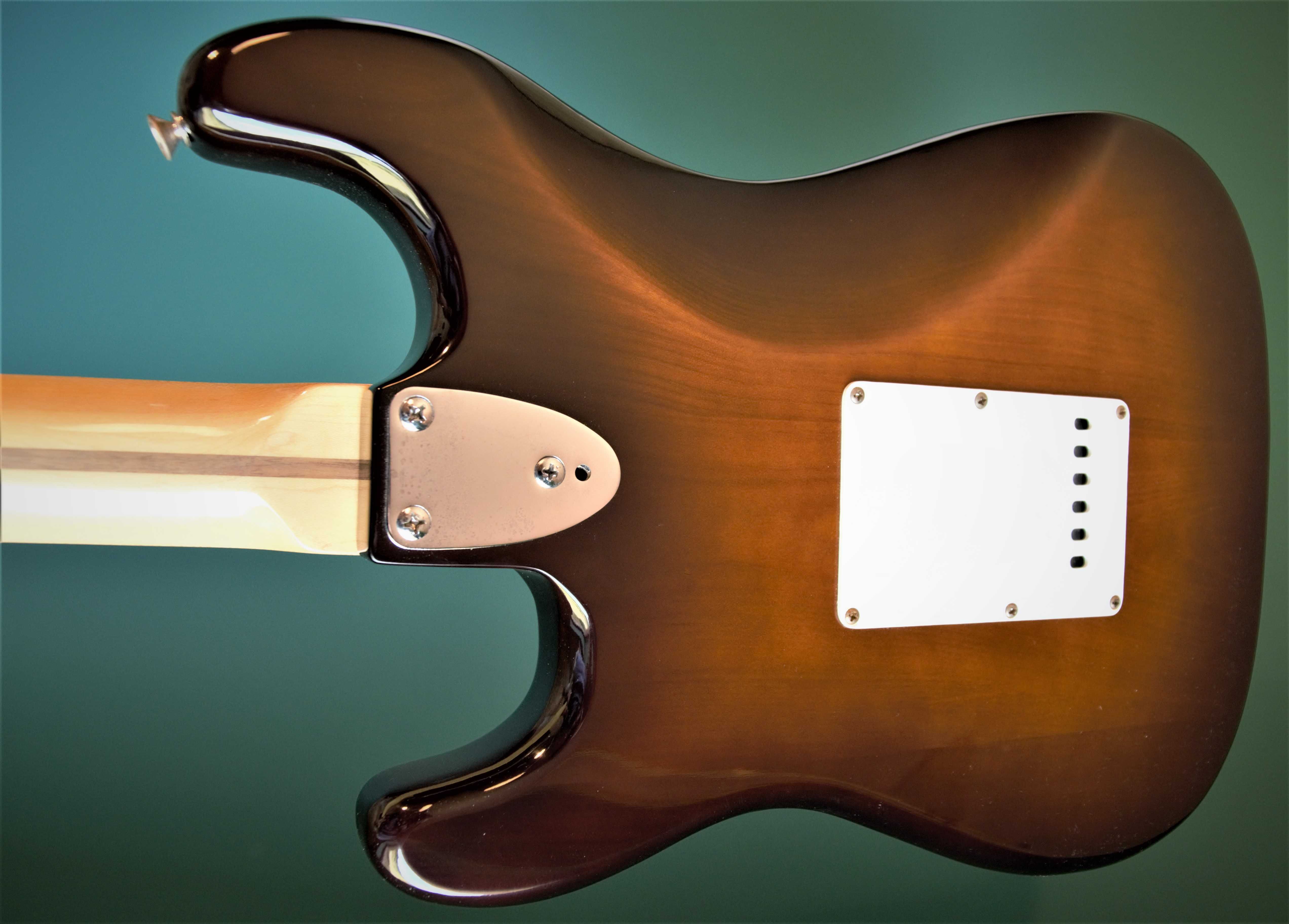 Burny custom stratocaster FERNANDES FPH-60,  1976 rok