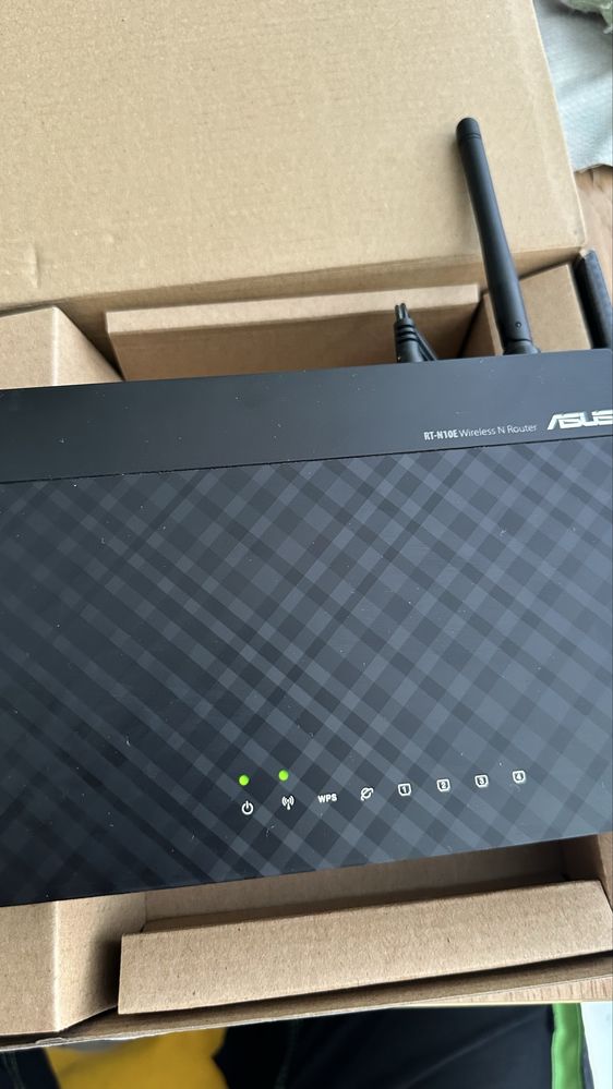 ASUS RT-N10E WI-FI  роутер маршрутизатор