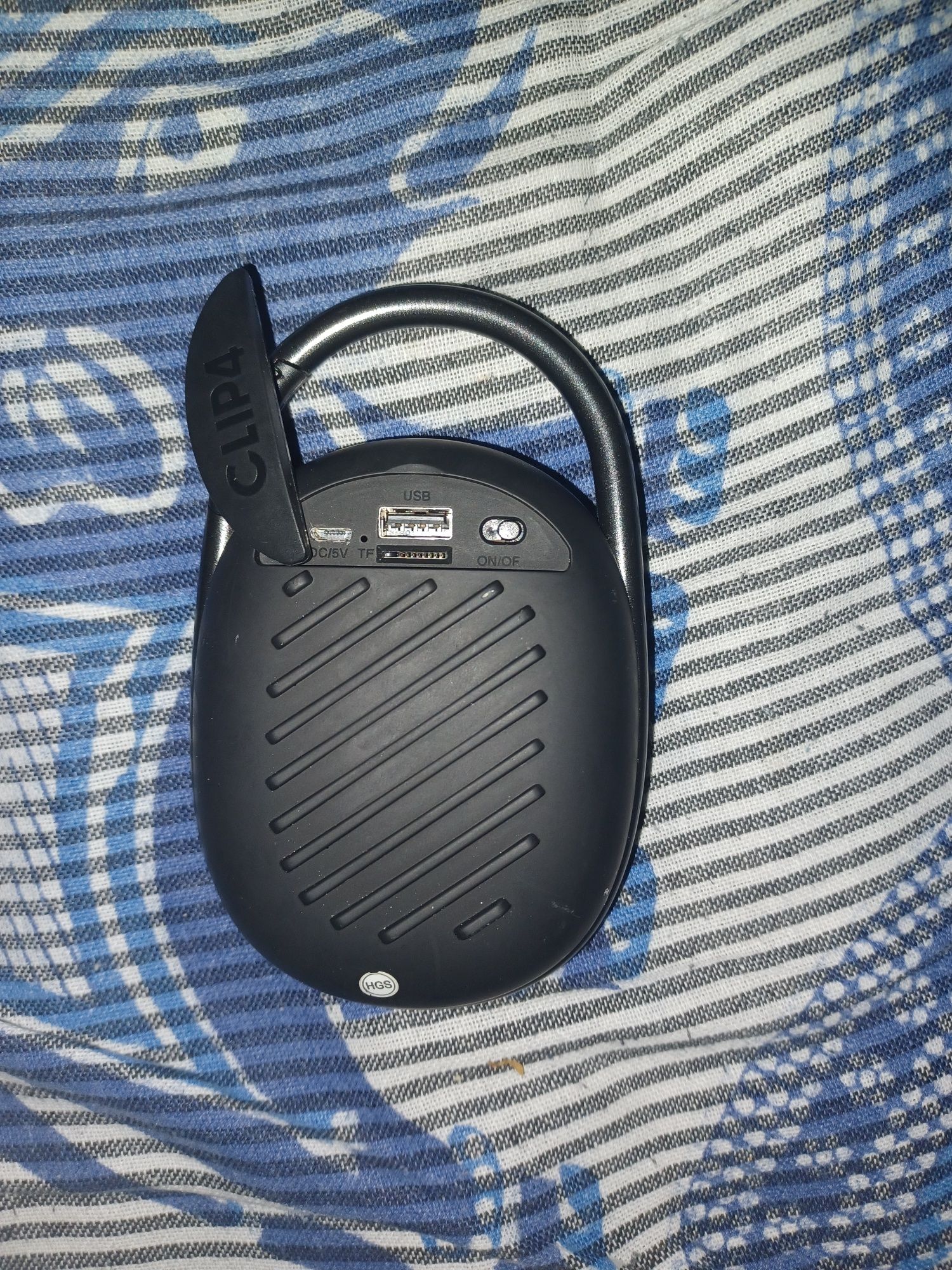 Coluna de som com l nova  muito boa qualifade de som