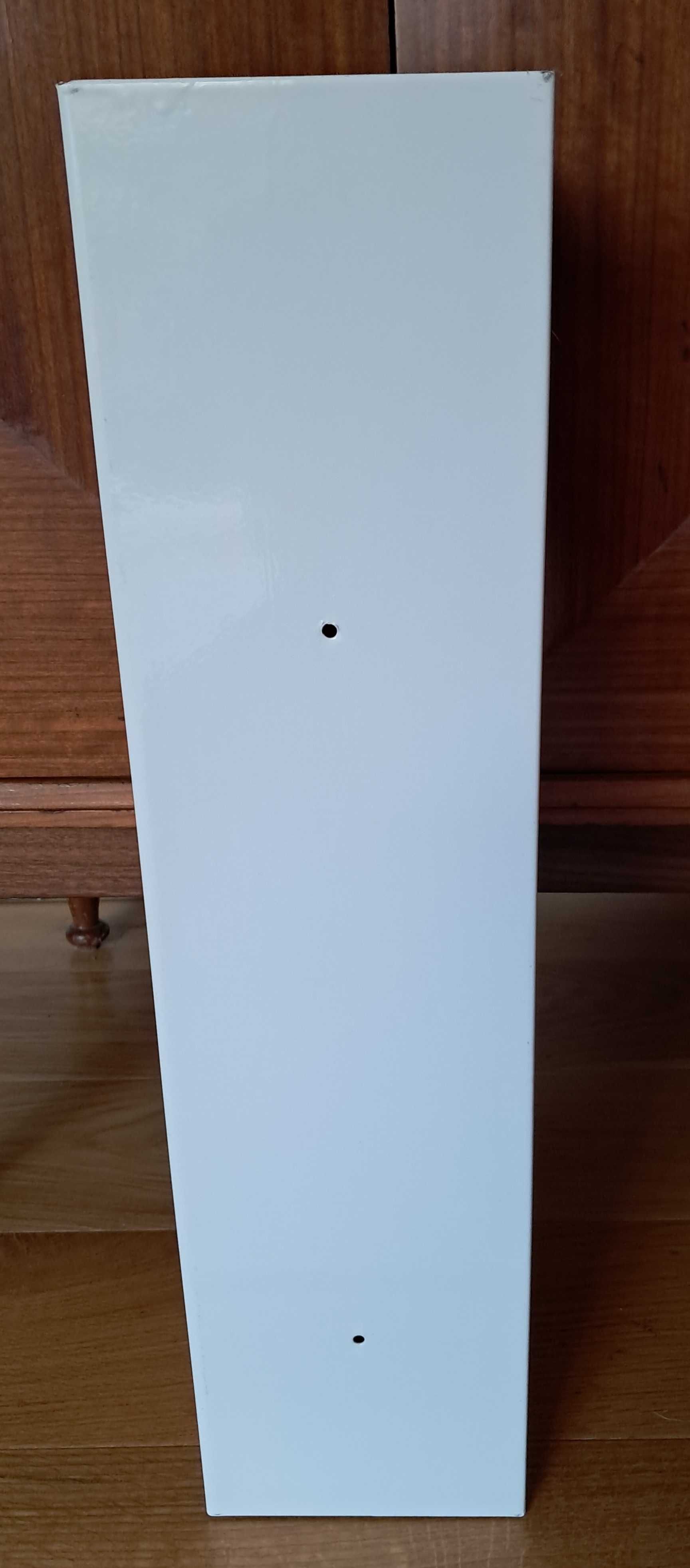 3 suportes para CD’s de design (metal branco)