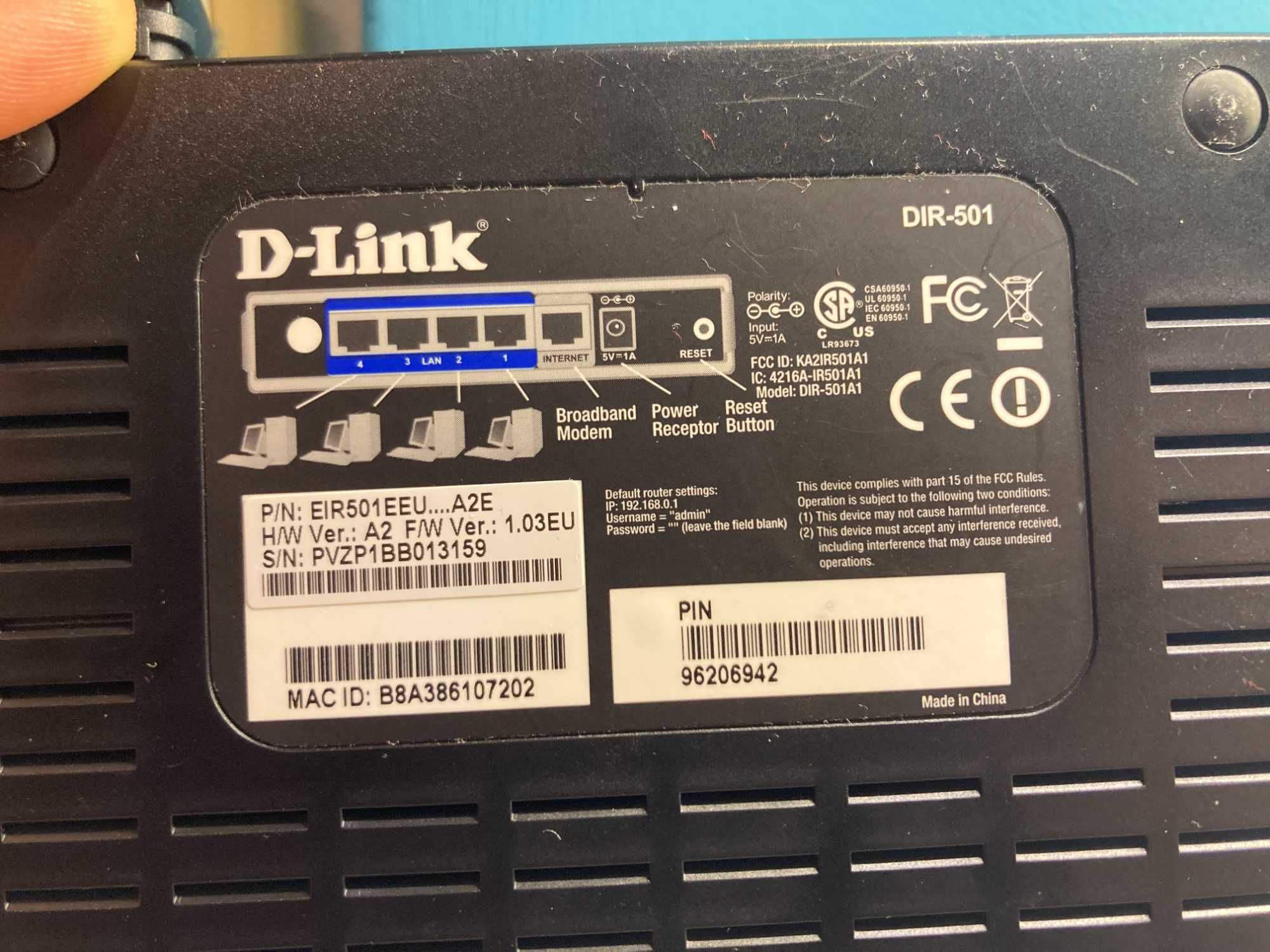 Router D-Link DIR-501