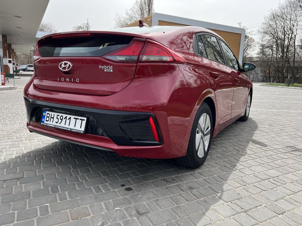 Продам Hyundai ioniq hybrid