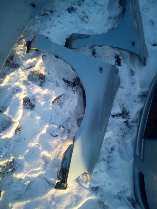 toyota COROLLA E12 zderzak maska błotniki kombi sedan 04-07 lift