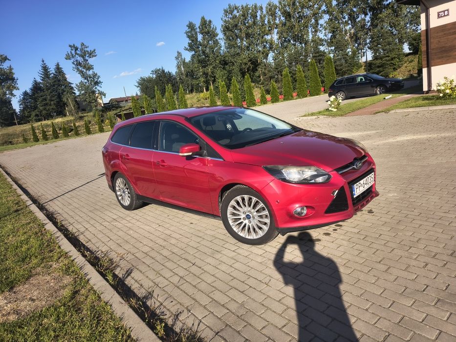 Ford Focus MK3 1.6 Benzyna 2011r NOWE Opony Ważne opłaty Kombi