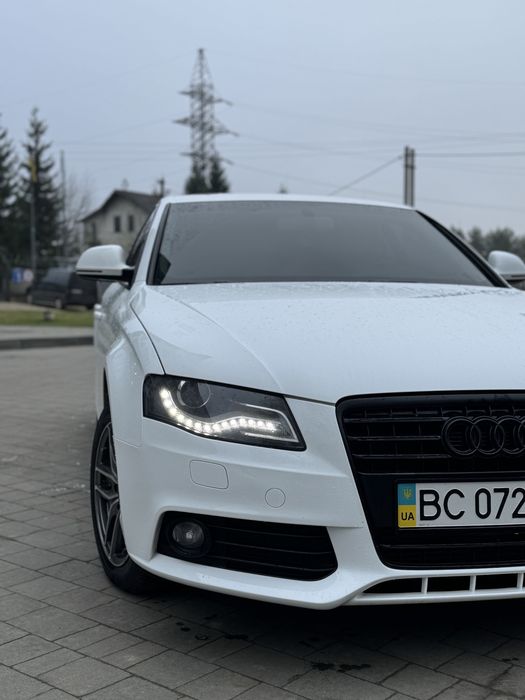 Продам Ауди А 4 Б8