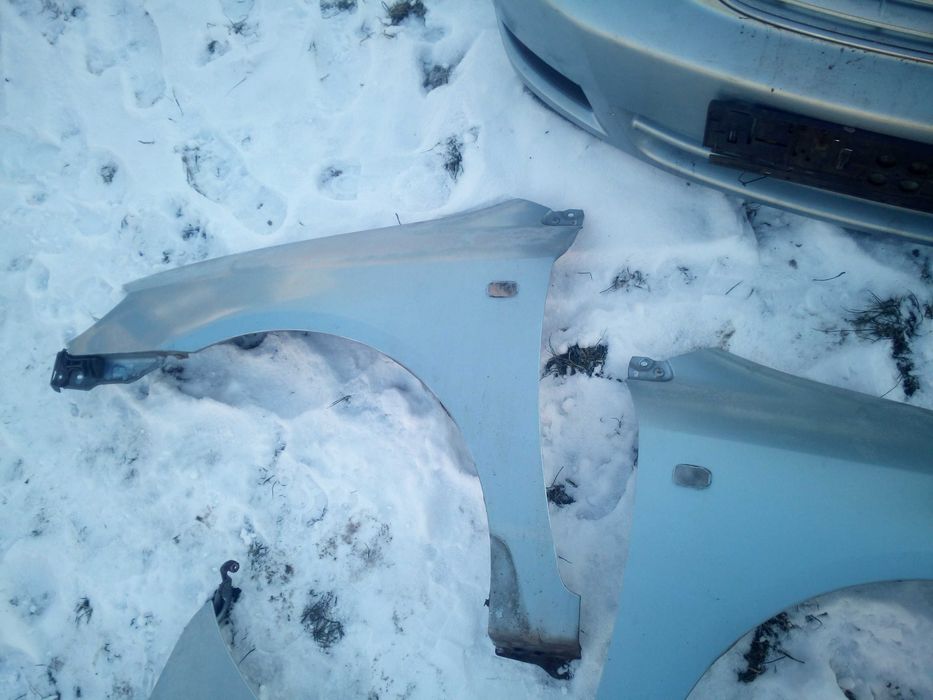 toyota COROLLA E12 zderzak maska błotniki kombi sedan 04-07 lift