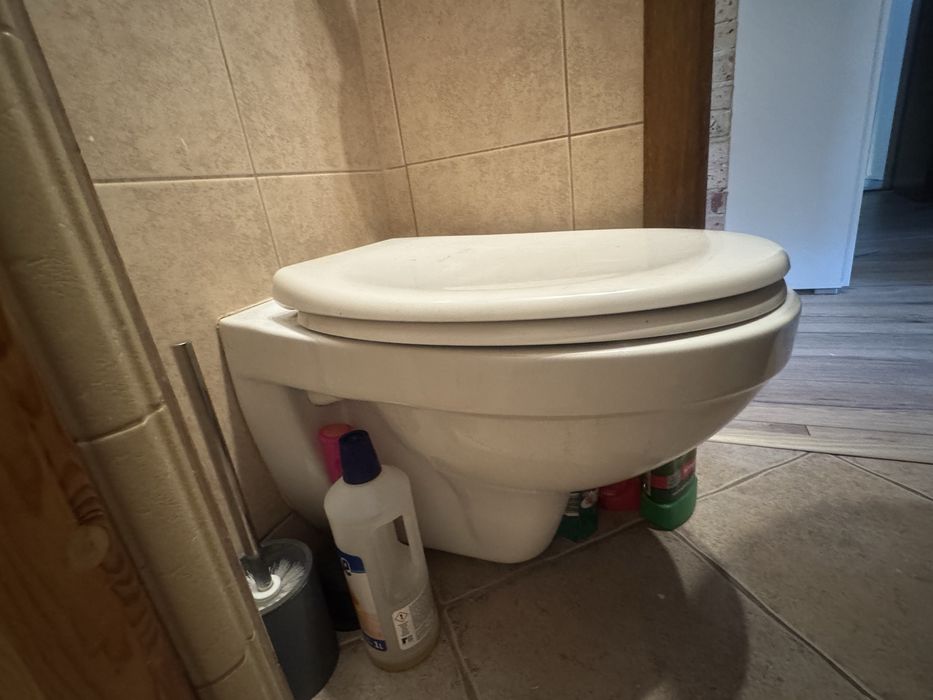 Miska wc toaleta ze stelazem