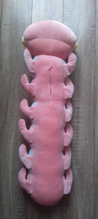 М'яка іграшка величезна гусениця